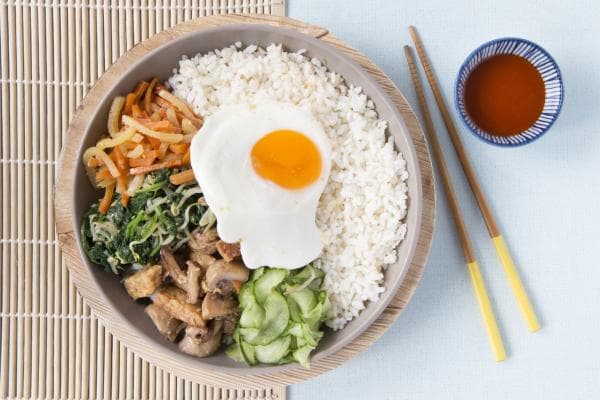 Korean Bibimbap with Tempeh