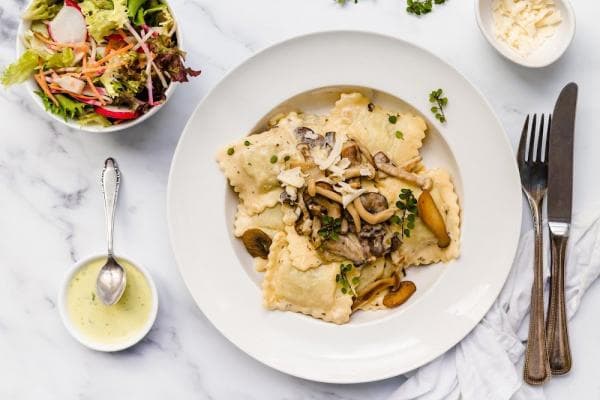 Ravioli met paddenstoelen