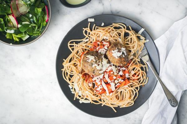 Meatballs in Tomato Sauce