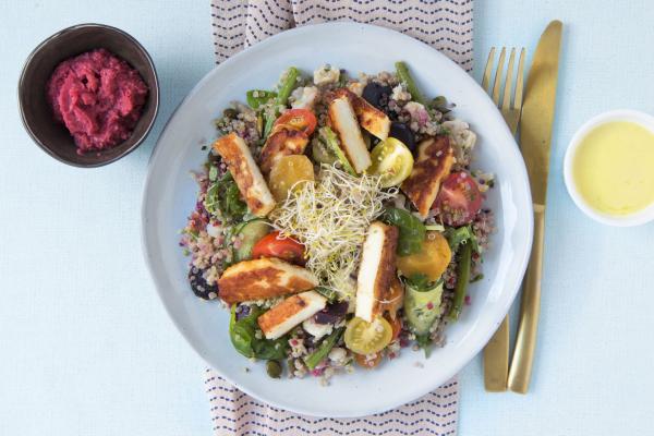 Quinoasalade met halloumi 