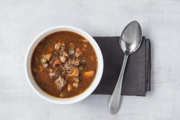 Provençal Soup with Beef