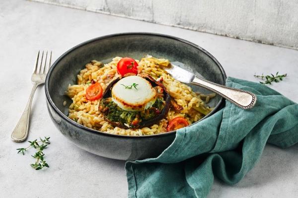 Fennel Risoniotto with Stuffed Portobello