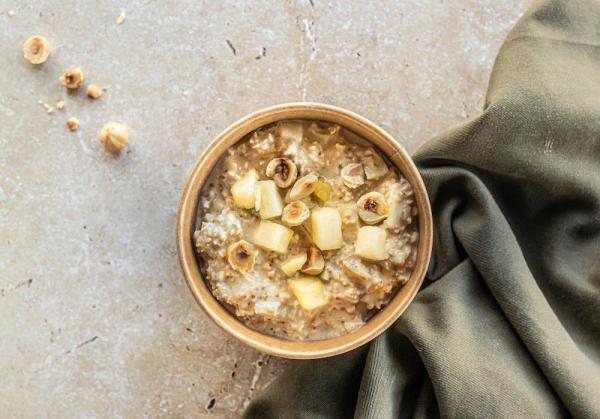 Overnight oats met walnoten en appel