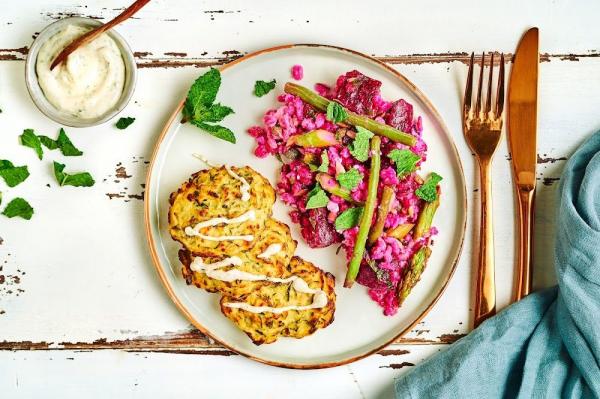 Courgette Burgers with Fresh Dip