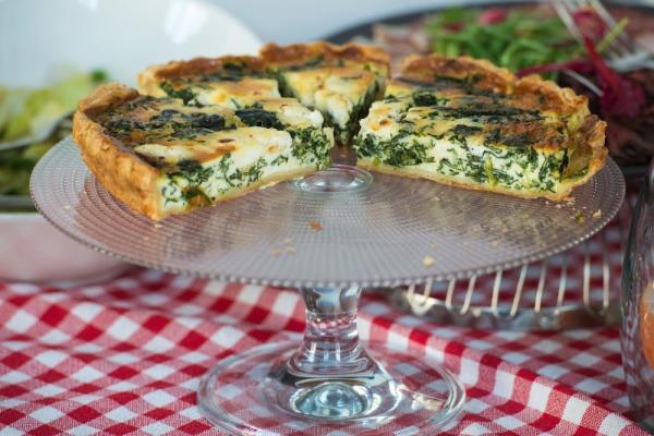 Quiche with Goat Cheese and Spinach