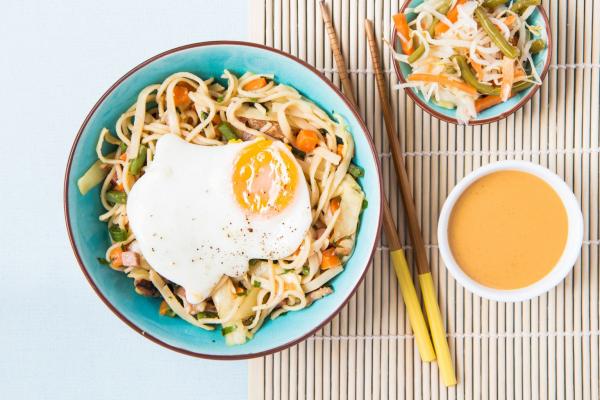 Hearty Bami