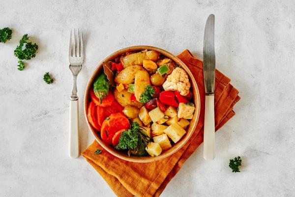 Spanish Meal Salad with Pickles